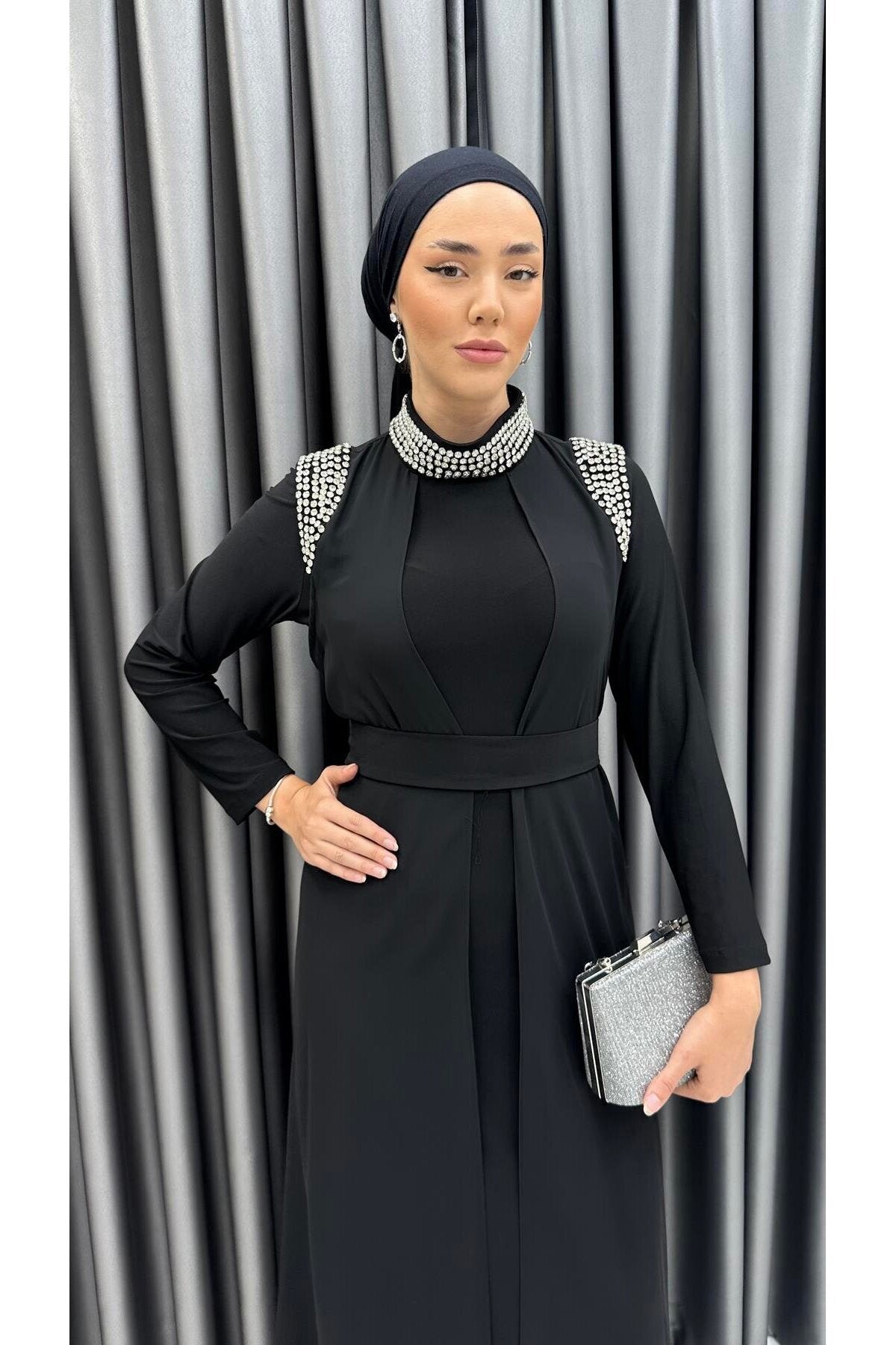 Taş ve Pelerin Detaylı Şifon Abiye