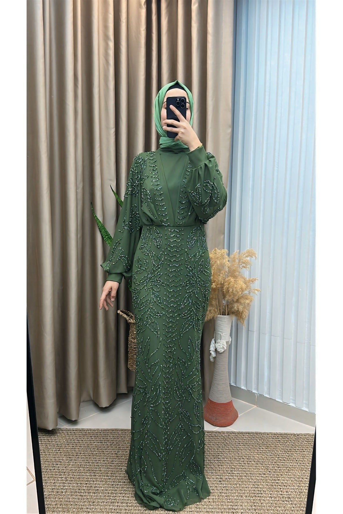 Kuruklu Taşlı Balık Abiye