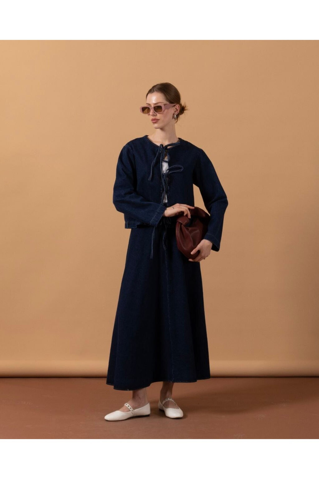 BAĞCIKLI KOT ETEKLİ TAKIM