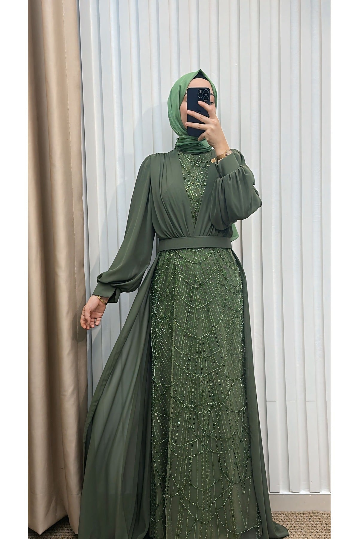 Pelerinli Taşlı Şifon Abiye