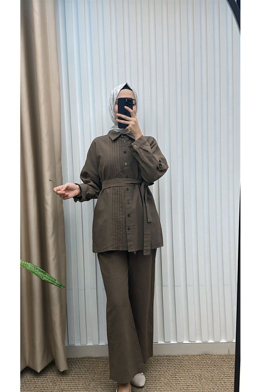 Nevrülü Keten Takım