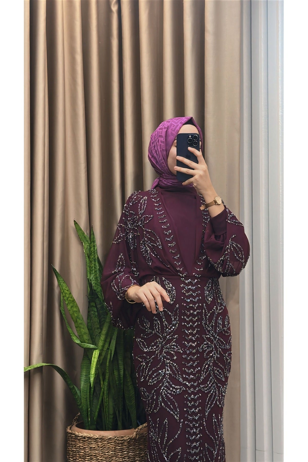 Kuruklu Taşlı Balık Abiye