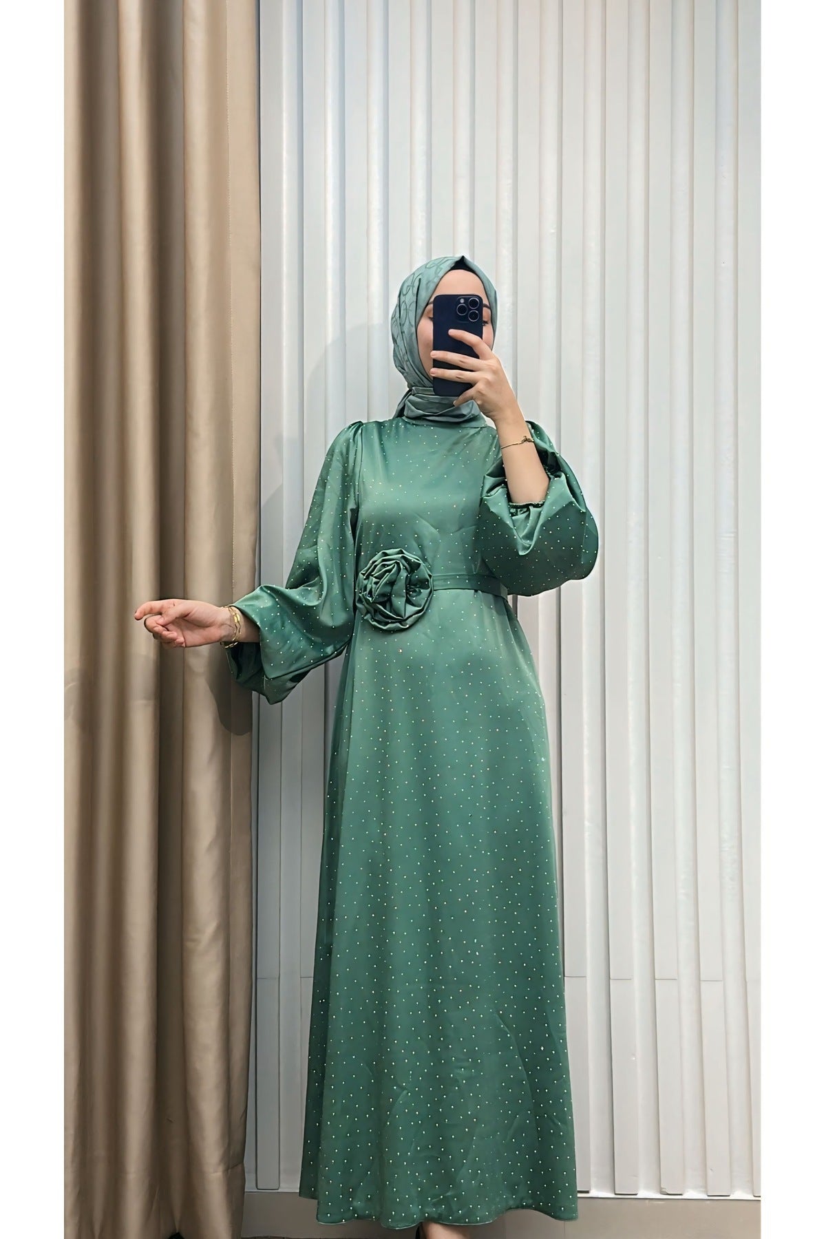 GÜL KUŞAKLI SATEN ABİYE