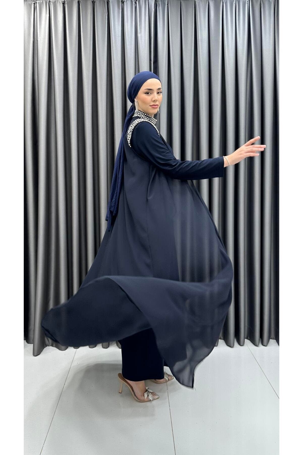 PELERİNLİ TAŞLI ABİYE