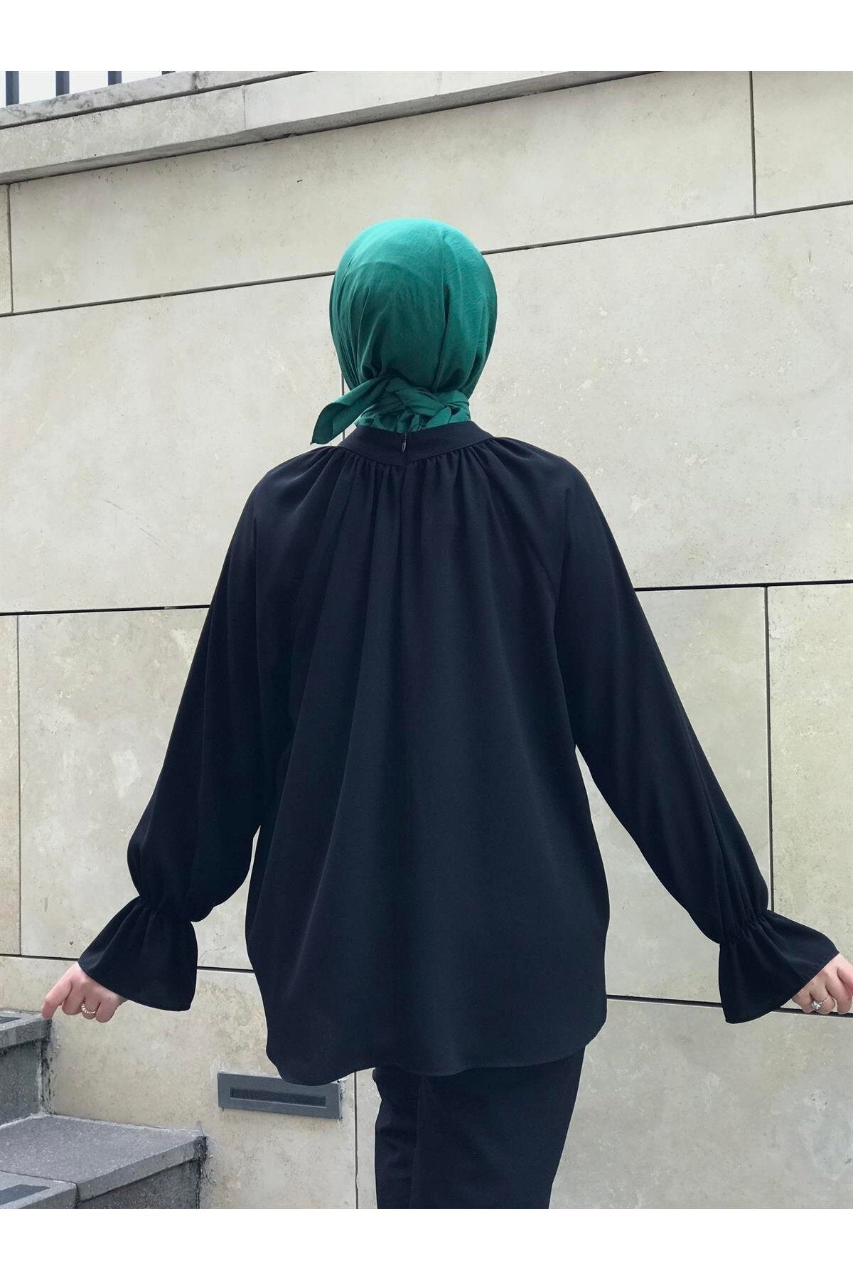 BİLEK DETAYLI BLUZ TUNİK