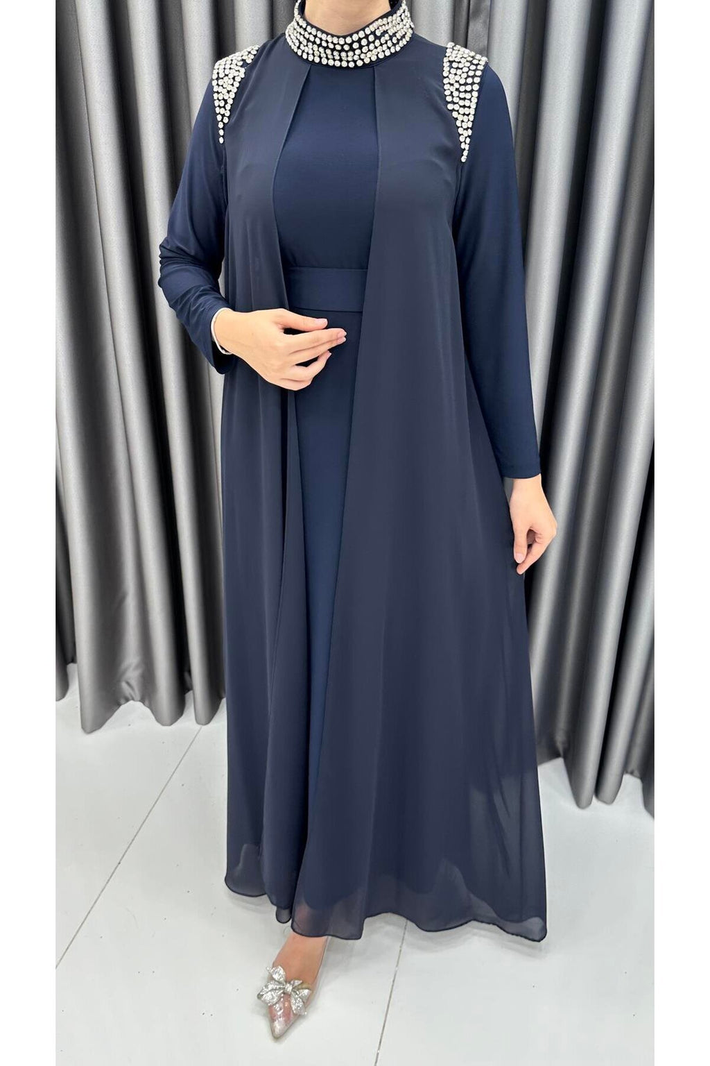 Taş ve Pelerin Detaylı Şifon Abiye