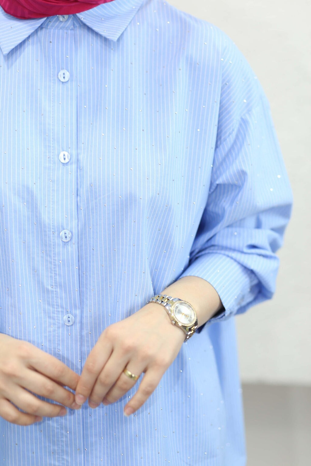 Taşlı Çizgili Gömlek