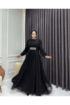 Yaka Ve Kemer Taş İşlemeli Şifon Abiye