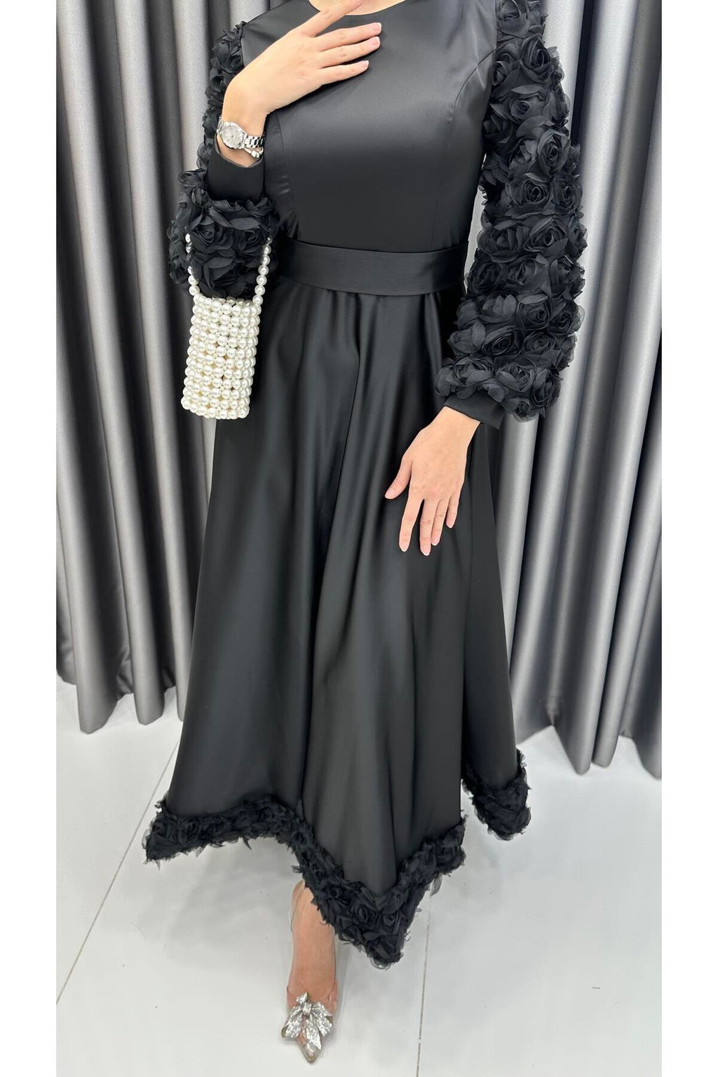 KOL VE ETEK UCU GÜL ABİYE