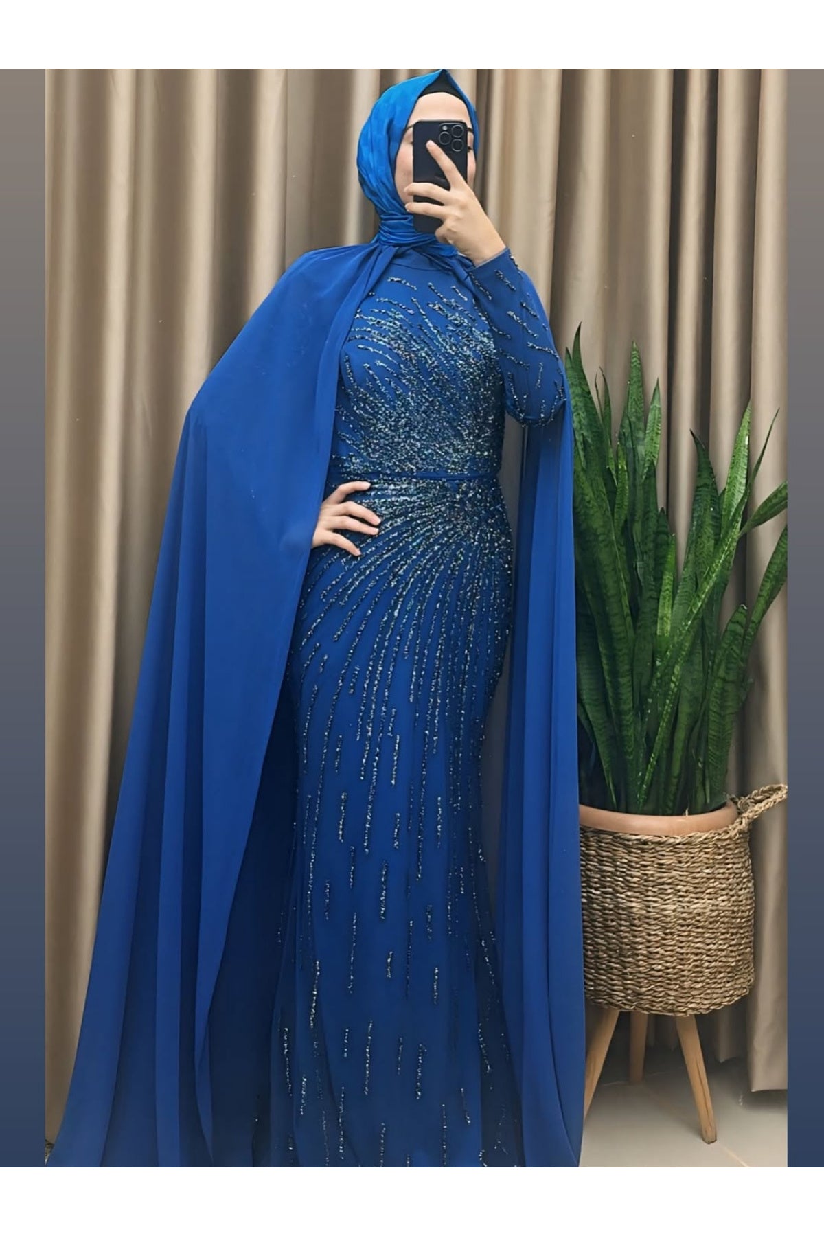 Pelerinli Taşlı Tasarım Abiye