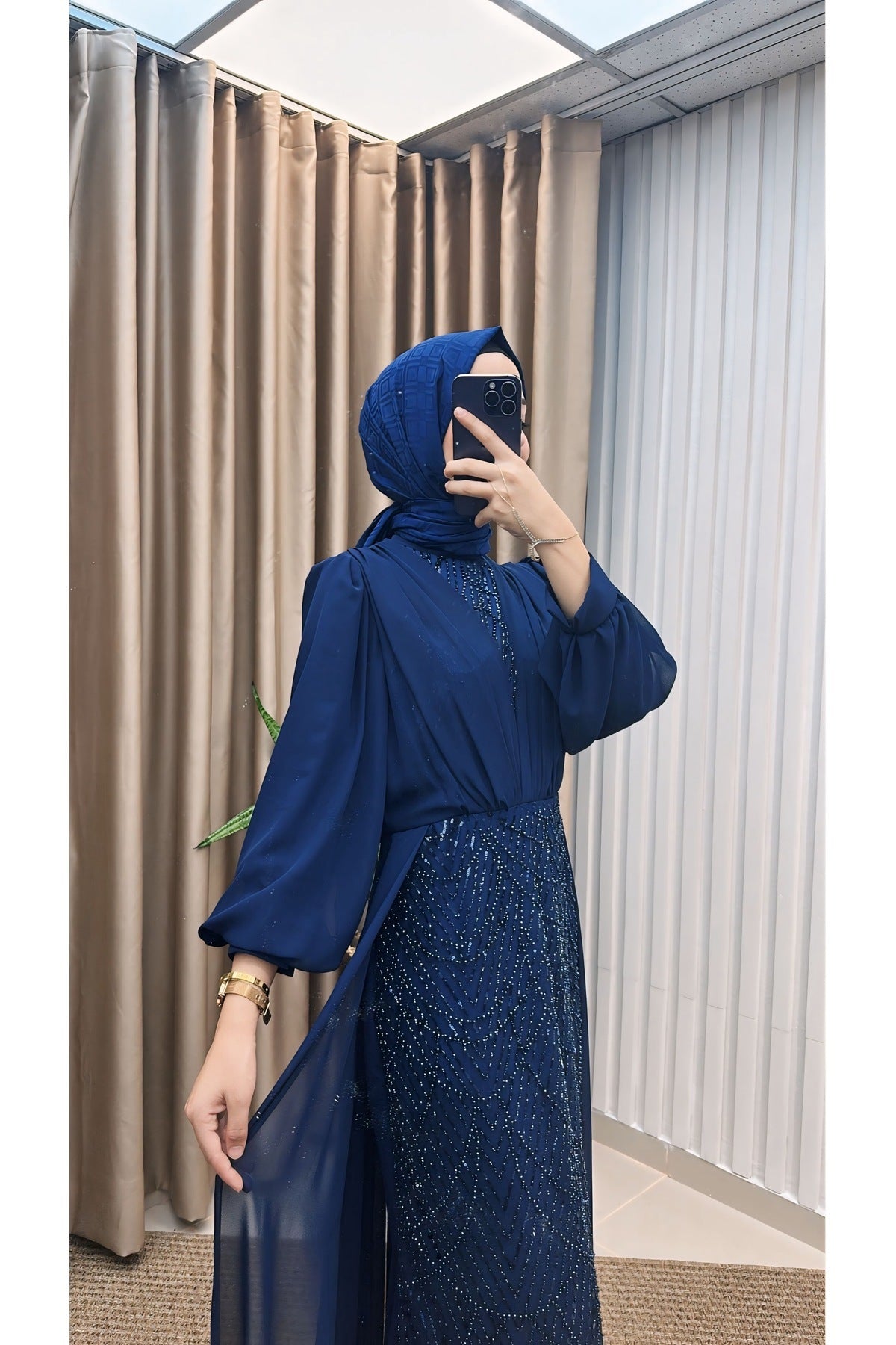 Pelerinli Taşlı Şifon Abiye