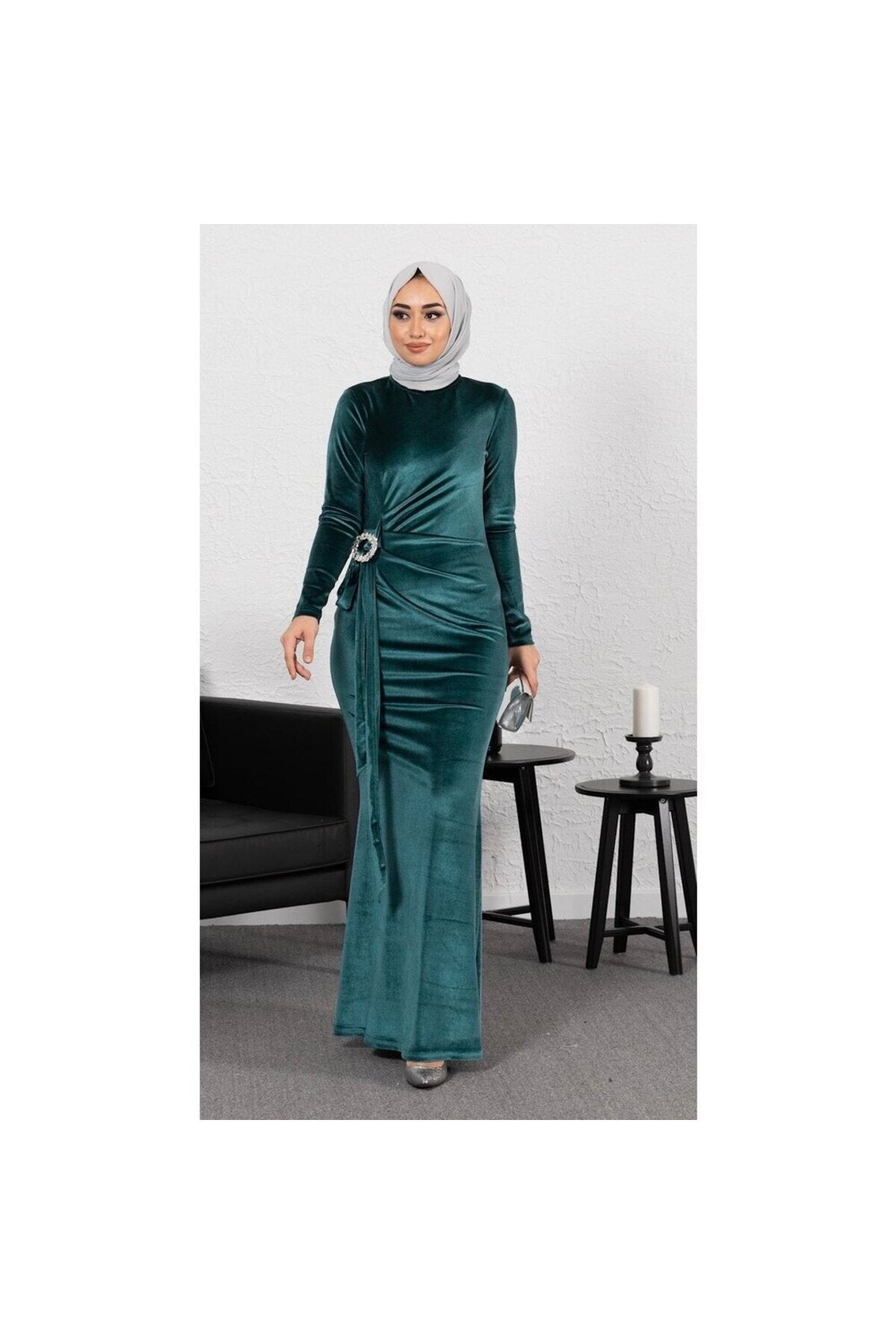 KADİFE BALIK ABİYE TOKALI