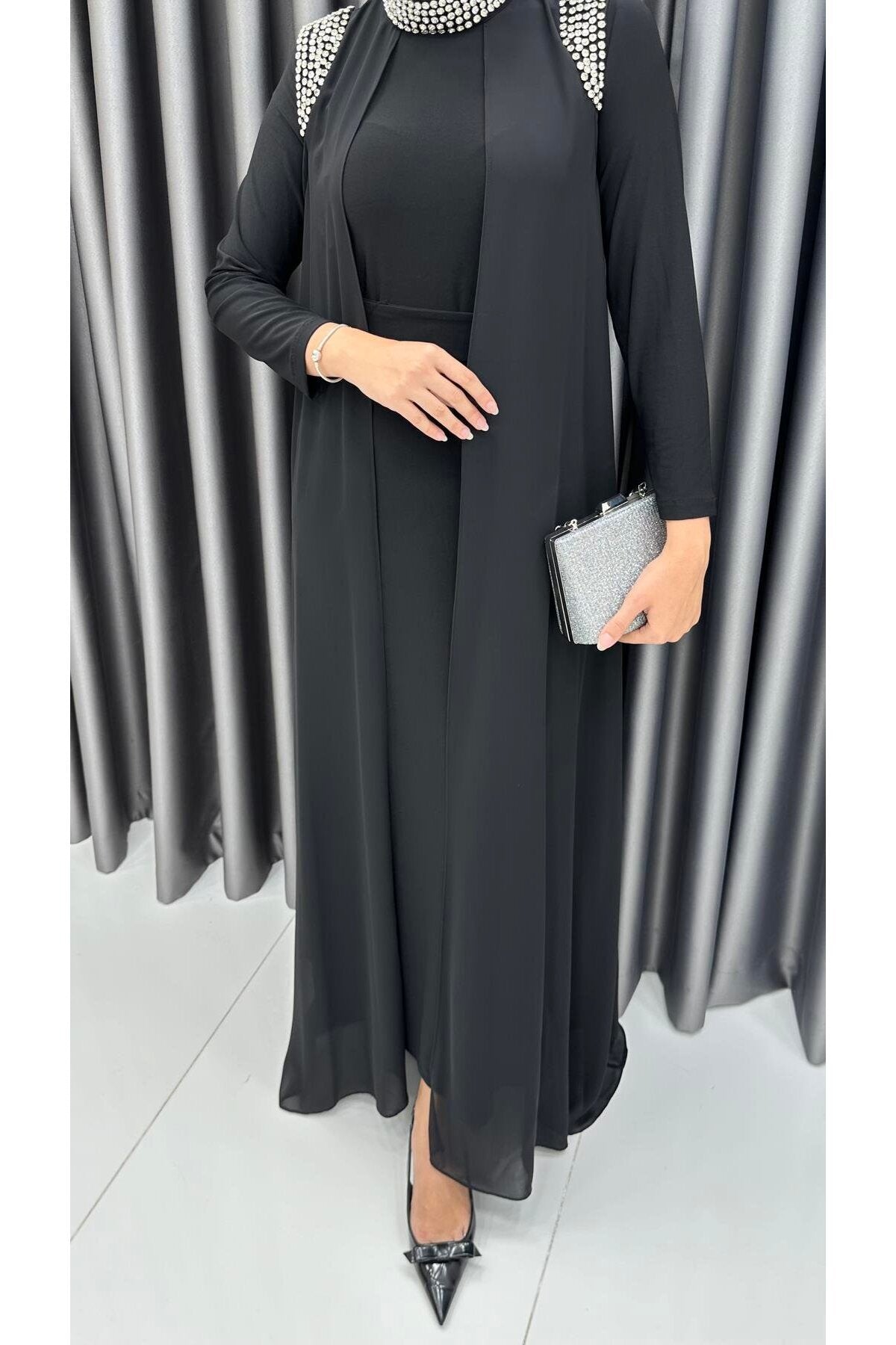 Taş ve Pelerin Detaylı Şifon Abiye