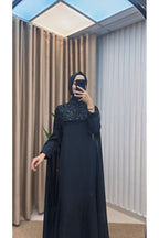 Üstü Boncuk İşlemeli Çıkarılabilir Pelerinli Abiye