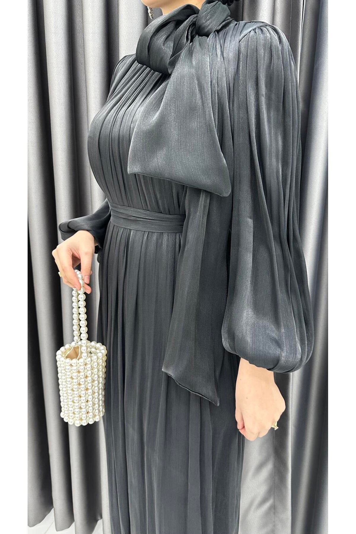 Boyundan Bağlamalı Balon Kol Janjan Abiye