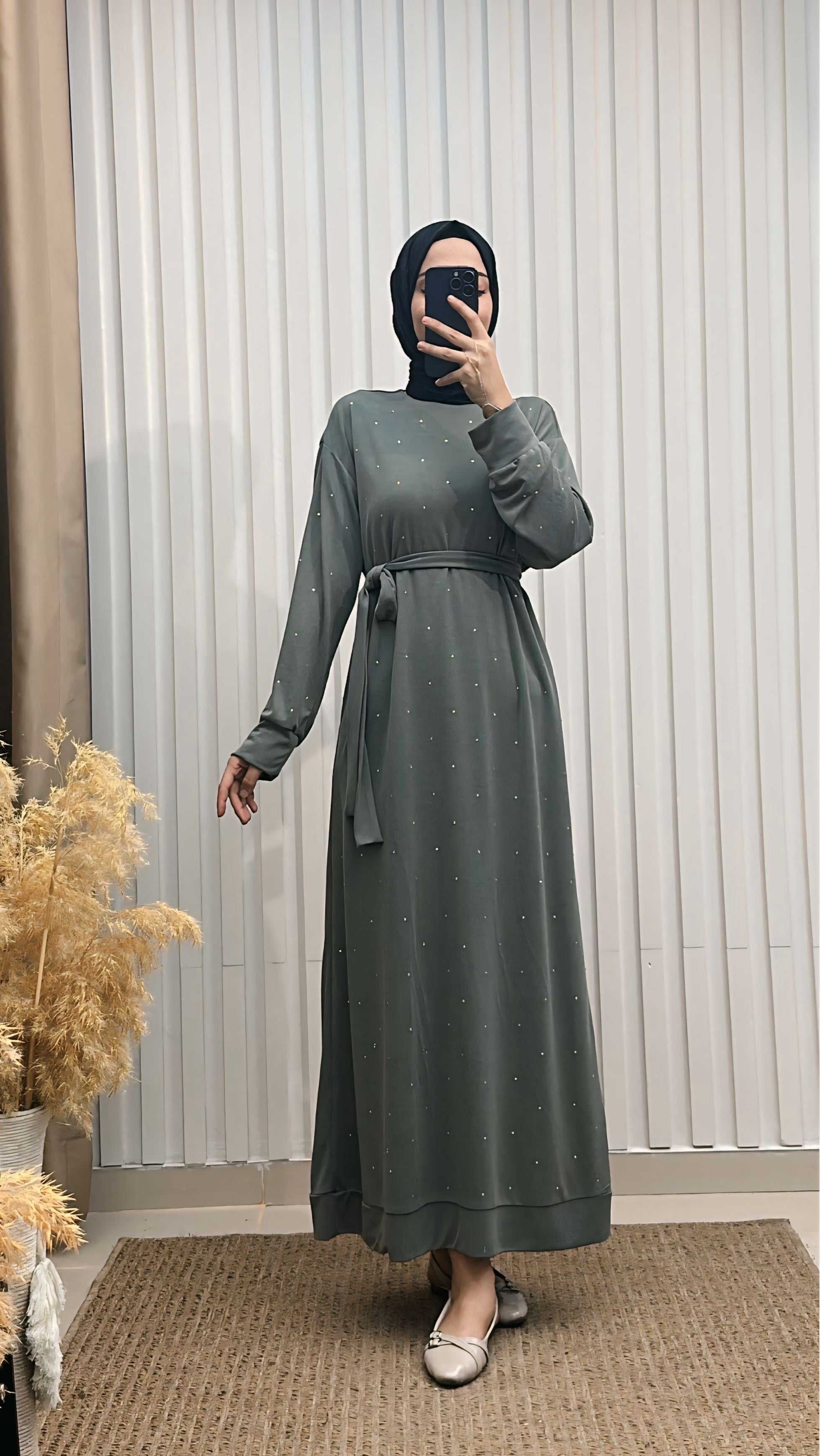 İnci Detaylı Kuşaklı Tesettür Elbise