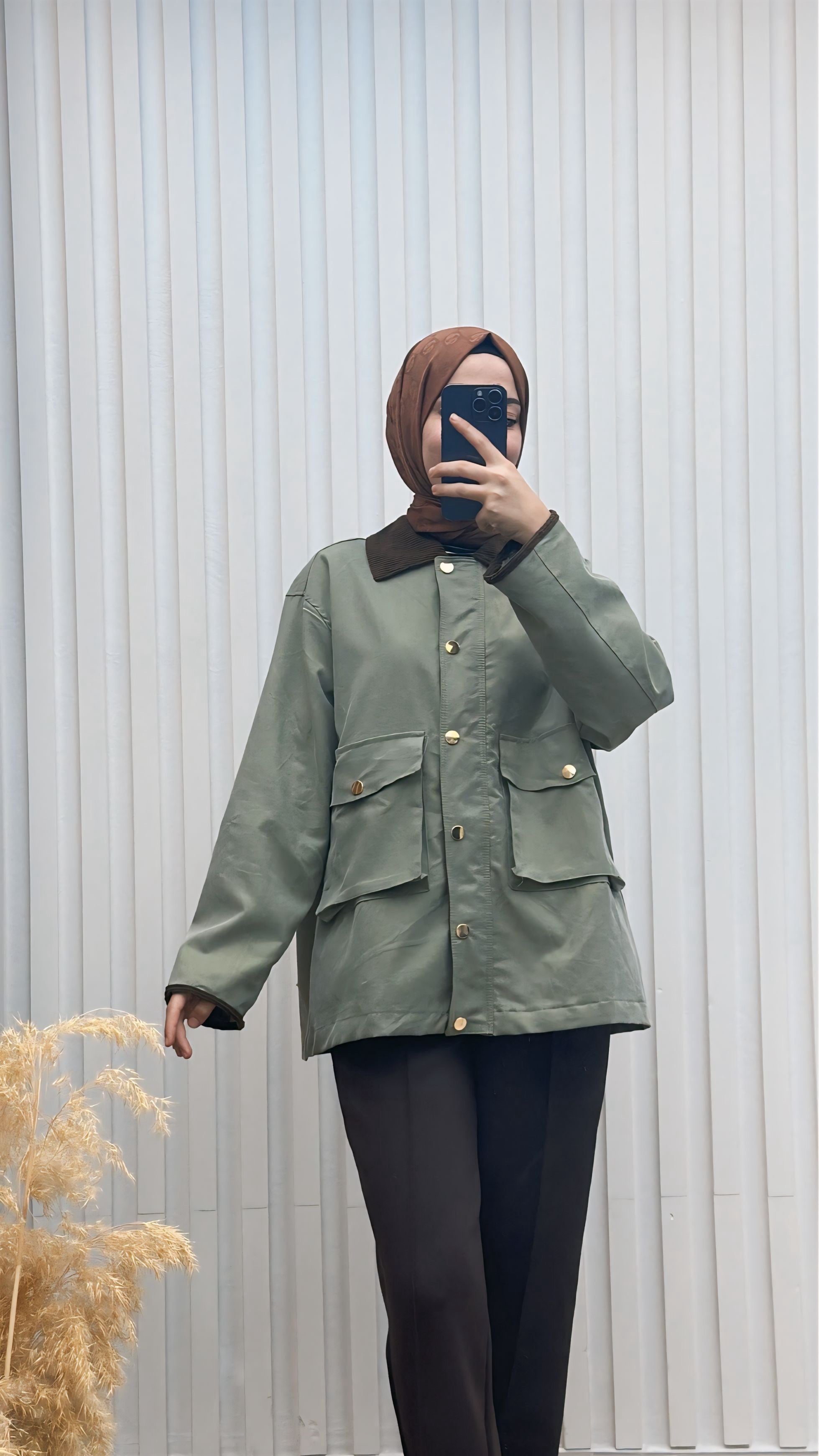 Kadife Yaka Cepli Çeket